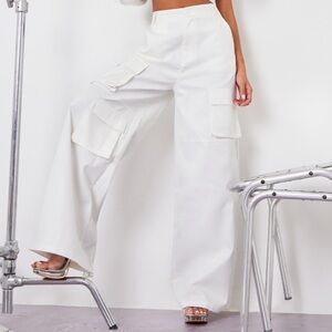 Prettylittlething Cargo Twill Pants in Ivory - Size Small